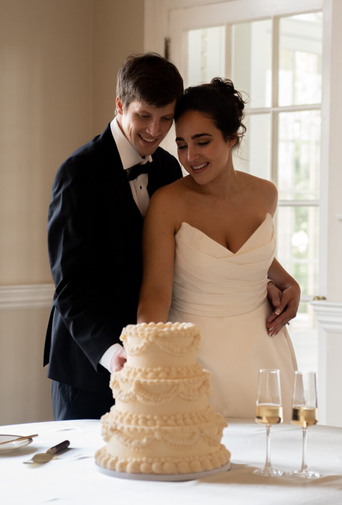 Lambeth-Luxury-Wedding-Cake-Upstate-SC